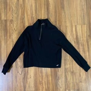 Women’s Hollister black cropped quarter zip size small